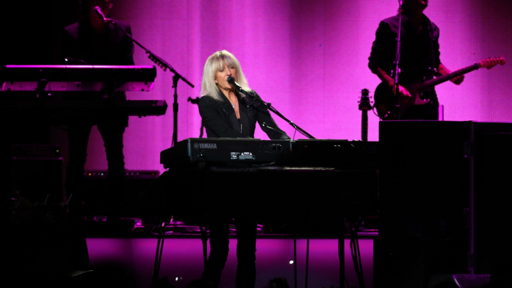 Fleetwood Mac ‘Float on a Cloud’ at Euphoric Madison Square Garden Gig